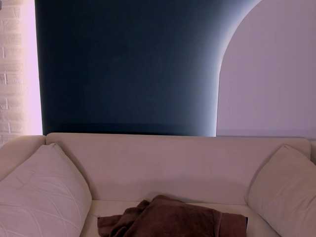 JuliaBanks live cam on BongaCams