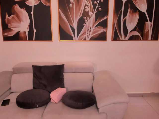 JuliaBanks live webcam show