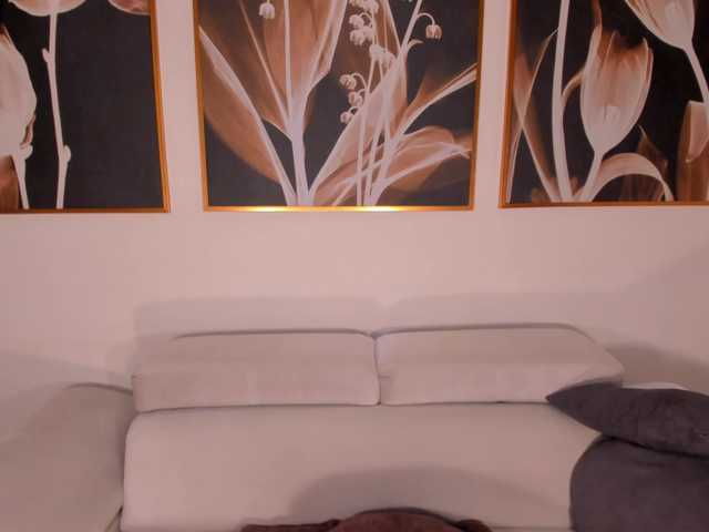 JuliaBanks live webcam show