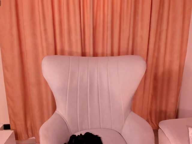 JuliaBanks live webcam show