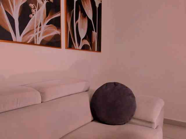 JuliaBanks webcam