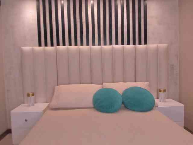 JuliaBanks webcam