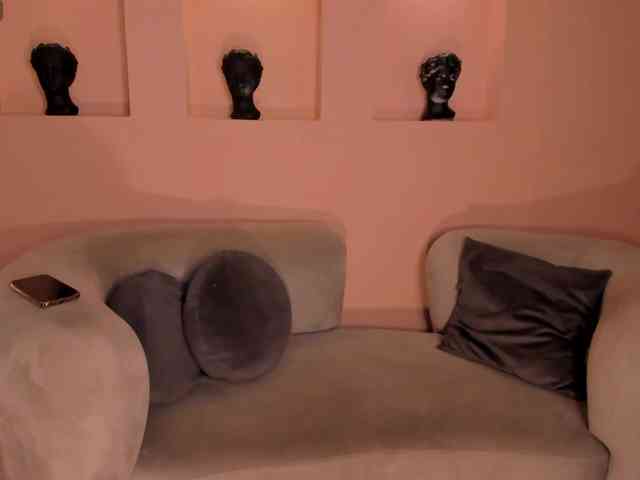 JuliaBanks webcam