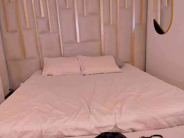 JuliaBanks webcam
