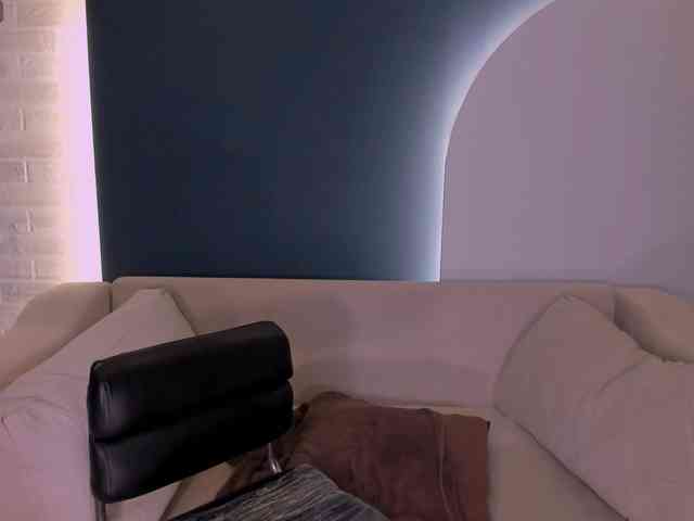 JuliaBanks Live Webcam on BongaCams