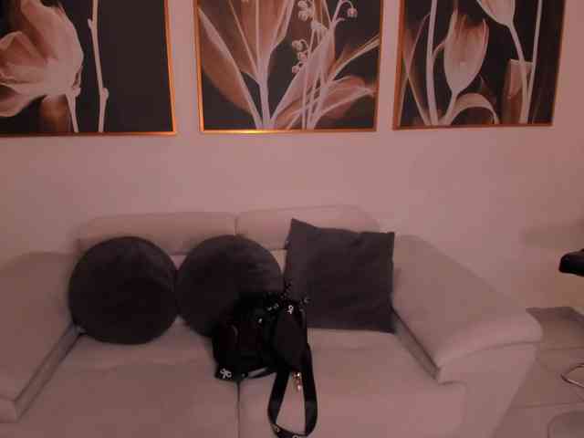 JuliaBanks webcam