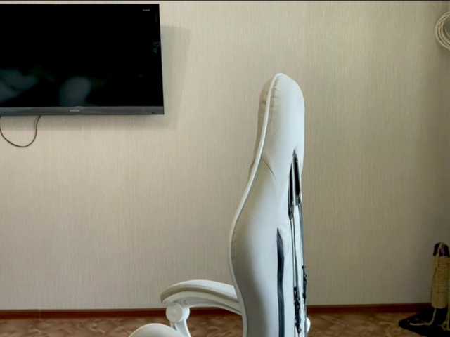 MilanaShalf live cam on BongaCams
