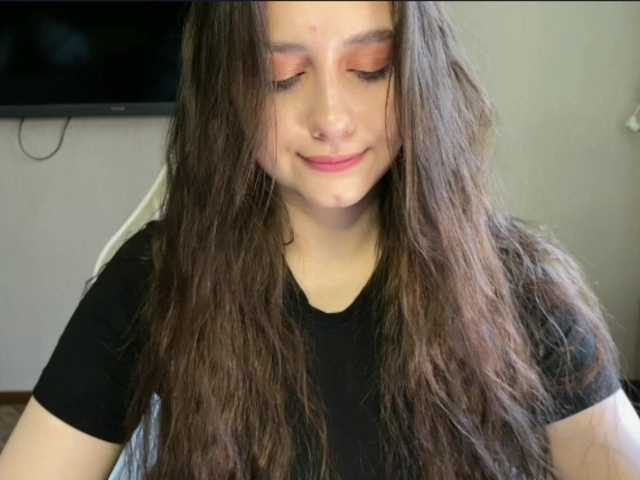 MilanaShalf live cam on BongaCams