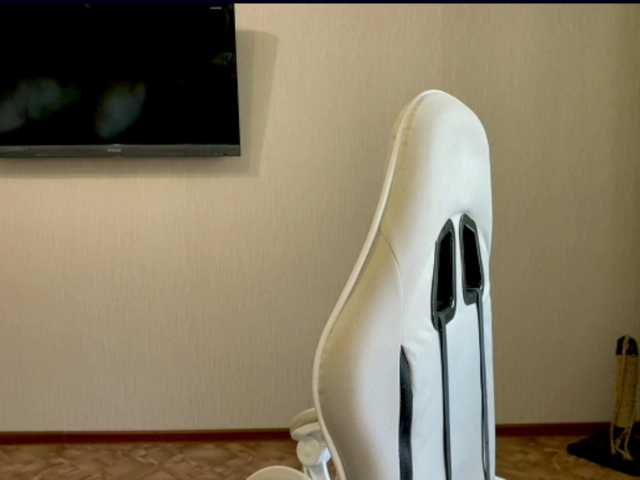 MilanaShalf live cam on BongaCams