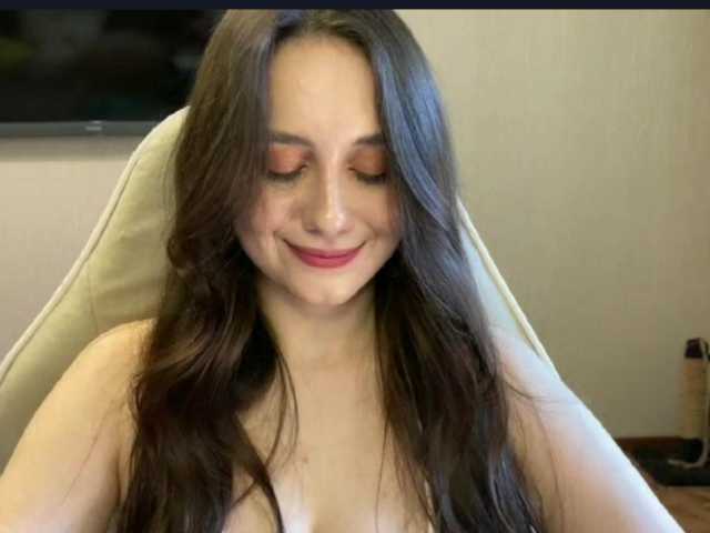 MilanaShalf live cam on BongaCams