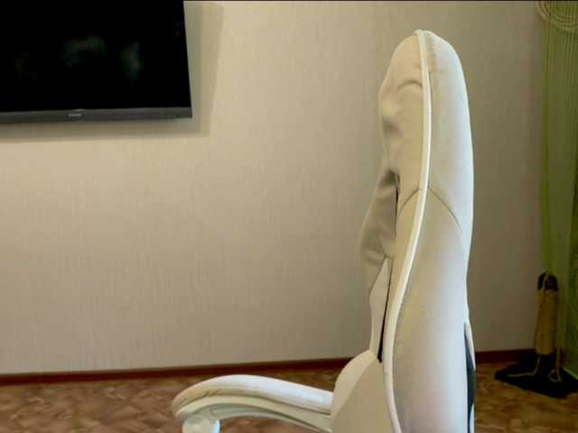 MilanaShalf live cam on BongaCams