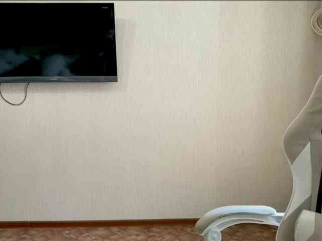 MilanaShalf webcam