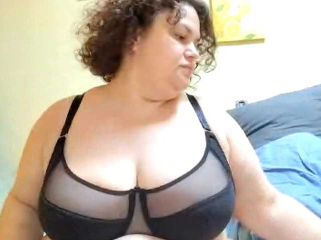 ElizabetHoldon live cam on BongaCams