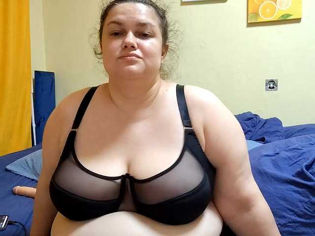 ElizabetHoldon live cam on BongaCams