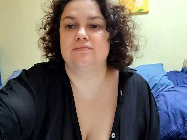 ElizabetHoldon live cam on BongaCams