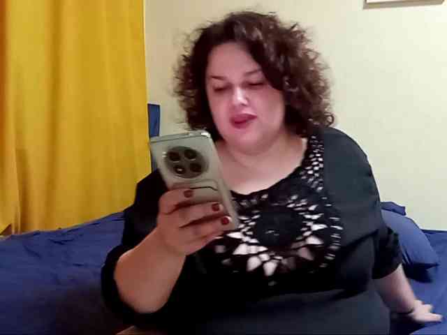 ElizabetHoldon webcam