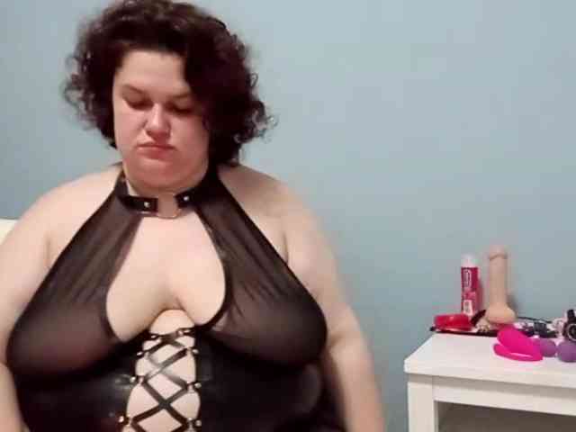 ElizabetHoldon webcam