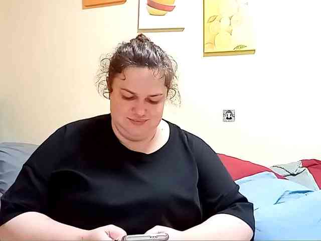 ElizabetHoldon webcam