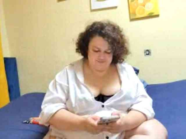 ElizabetHoldon webcam