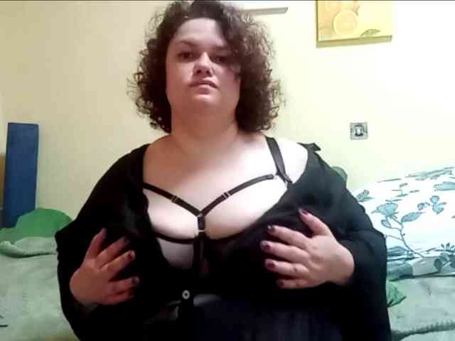 ElizabetHoldon webcam