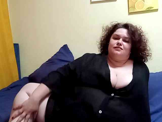ElizabetHoldon webcam