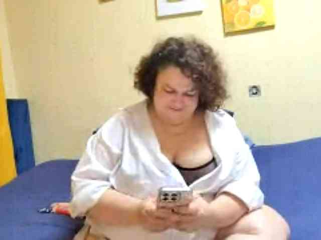 ElizabetHoldon webcam