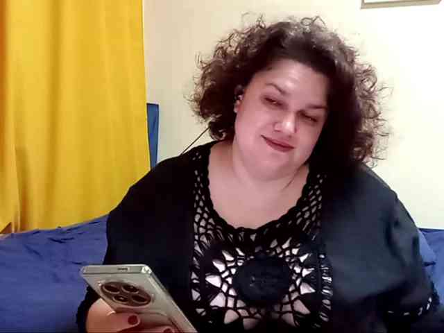 ElizabetHoldon webcam