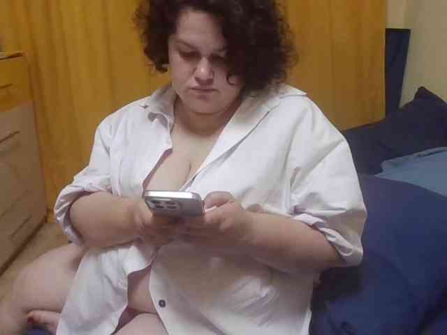 ElizabetHoldon webcam