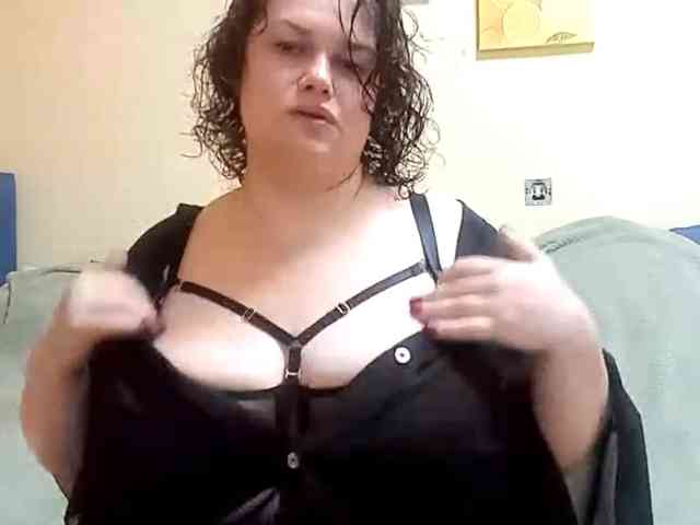 ElizabetHoldon webcam