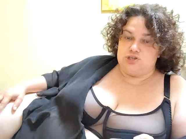 ElizabetHoldon webcam