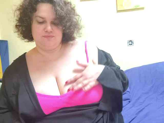 ElizabetHoldon webcam