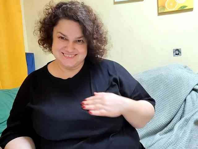 ElizabetHoldon webcam