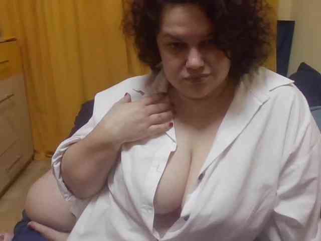 ElizabetHoldon webcam
