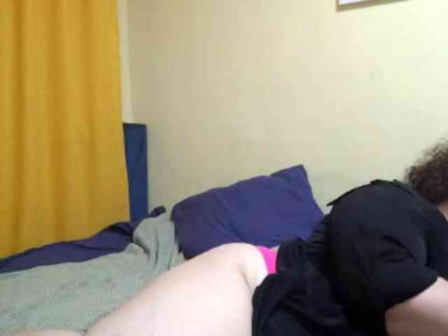 ElizabetHoldon webcam