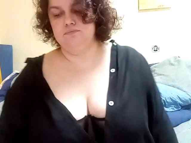 ElizabetHoldon Live Webcam on BongaCams