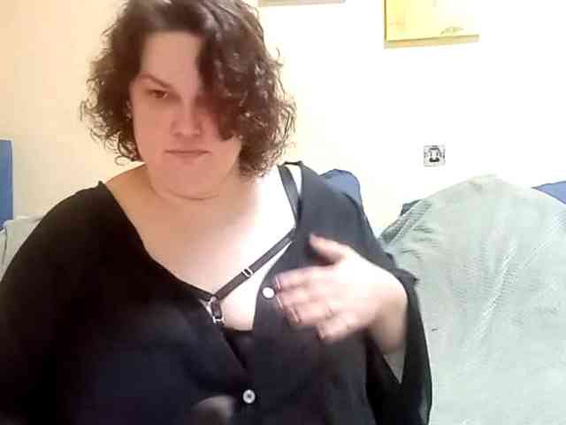 ElizabetHoldon webcam