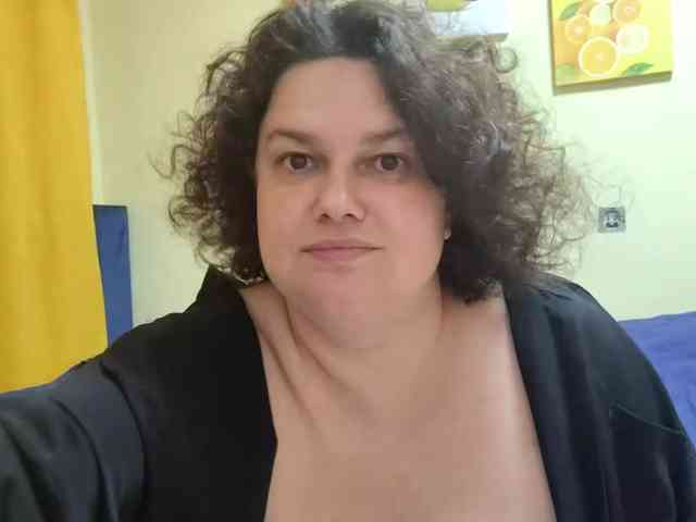 ElizabetHoldon webcam