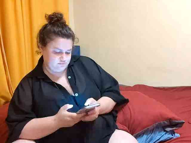 ElizabetHoldon webcam