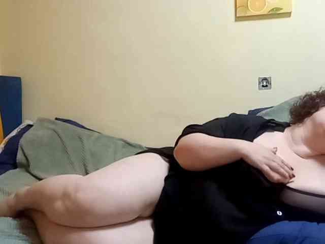 ElizabetHoldon webcam