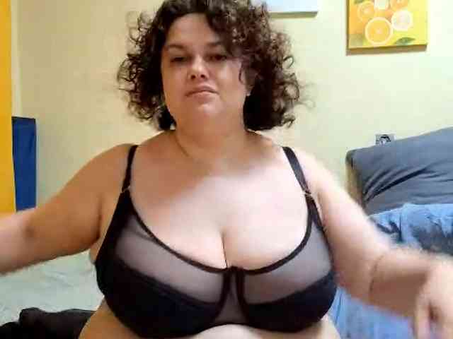 ElizabetHoldon webcam