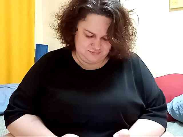ElizabetHoldon webcam