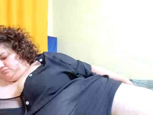 ElizabetHoldon webcam