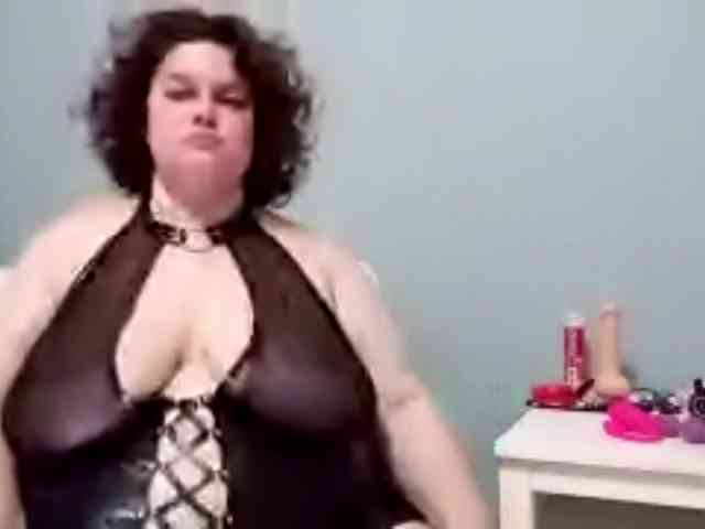 ElizabetHoldon webcam