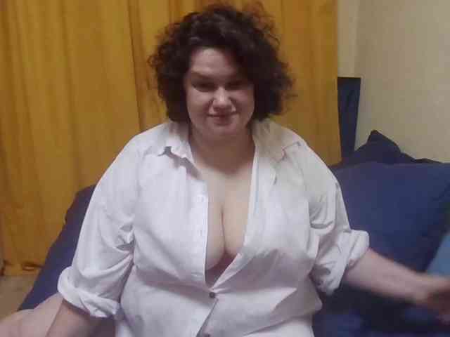 ElizabetHoldon webcam