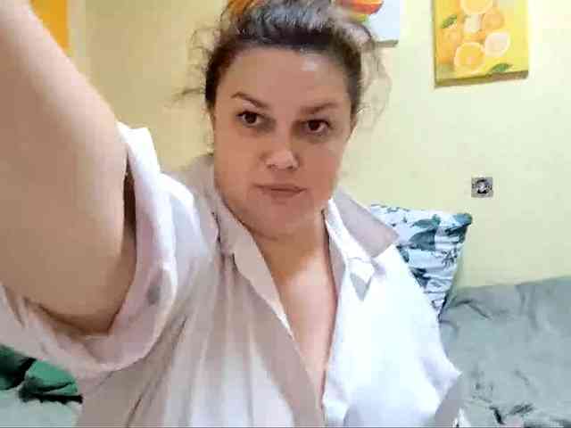 ElizabetHoldon webcam
