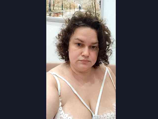 ElizabetHoldon webcam
