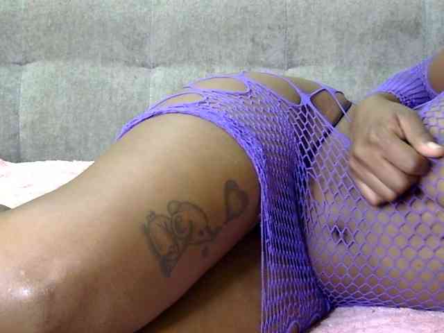 Lolli-charm webcam