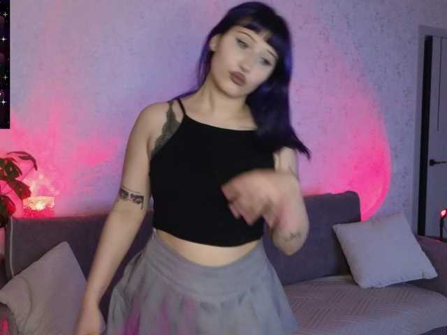 Issadora live cam on BongaCams