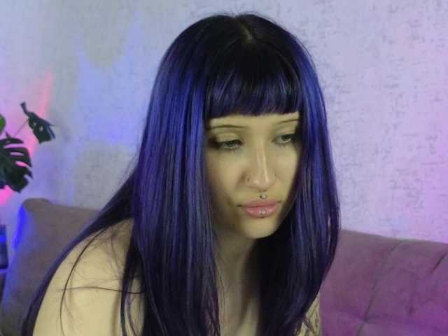 Issadora live cam on BongaCams