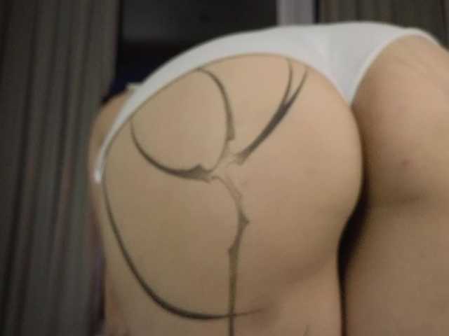Issadora live cam on BongaCams